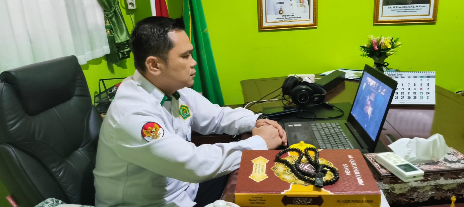 Kepala MTsN 1 Bandar Lampung Ikuti Sosialisasi Juknis Olimpiade Madrasah Indonesia (OMI) Tahun 2026 melalui Zoom Meeting