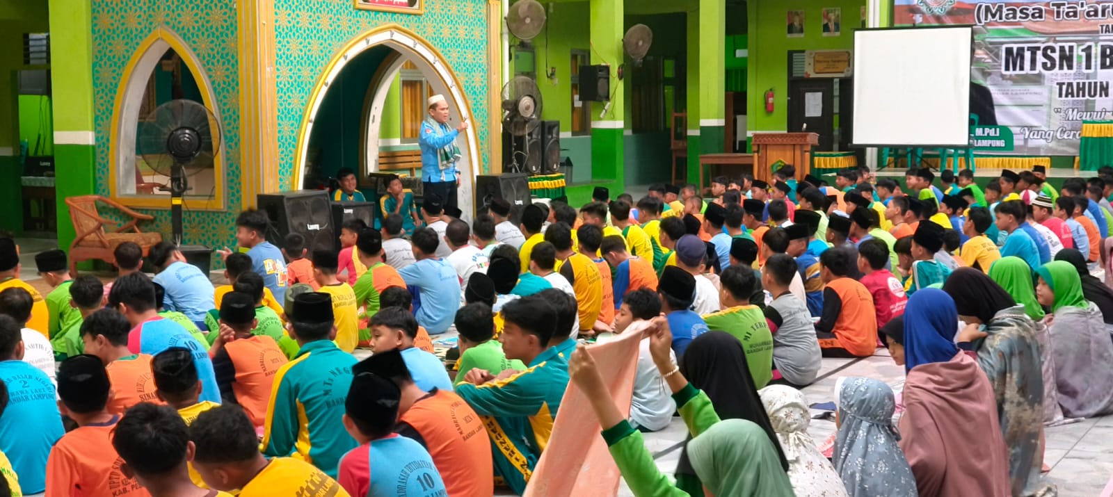 MTsN 1 Bandar Lampung Awali Hari Kedua MATAMUDA dengan Shalat Dhuha Berjamaah